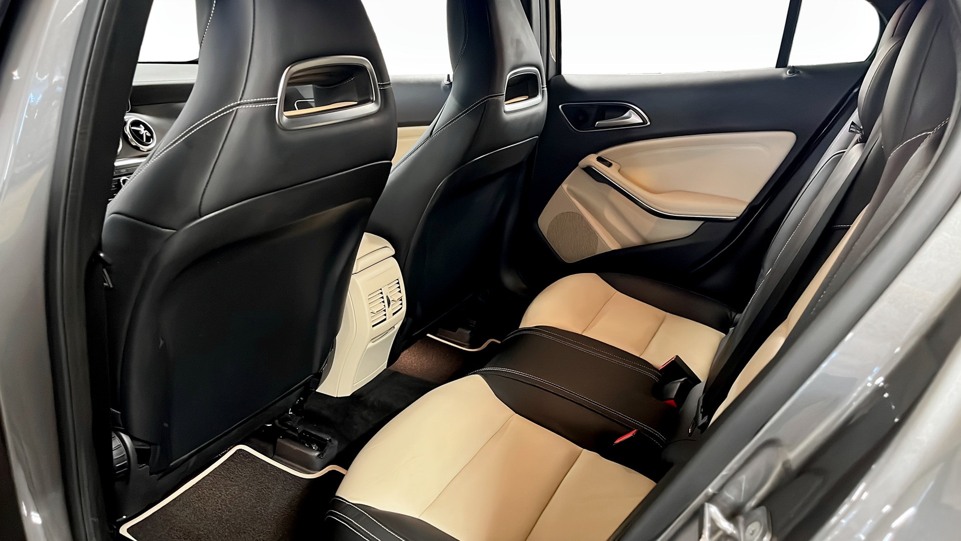 Mercedes GLA BMS033