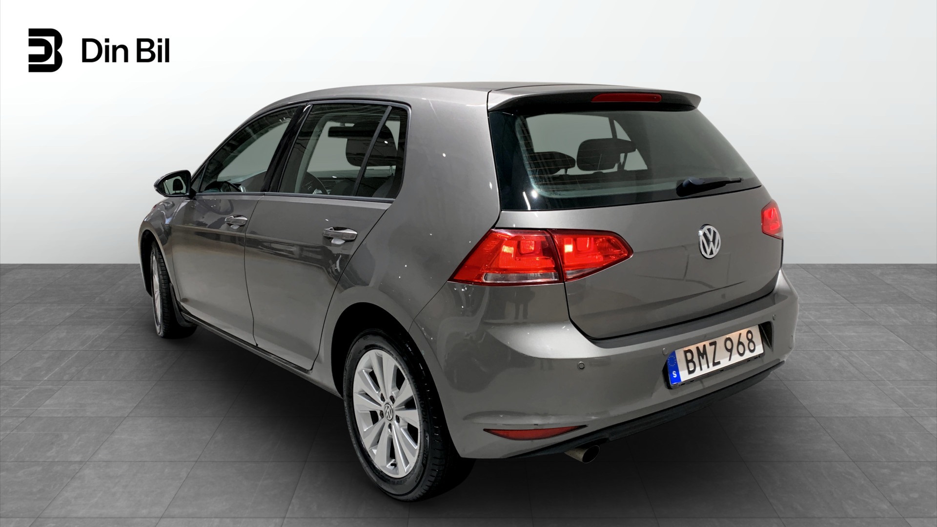 Volkswagen Golf BMZ968