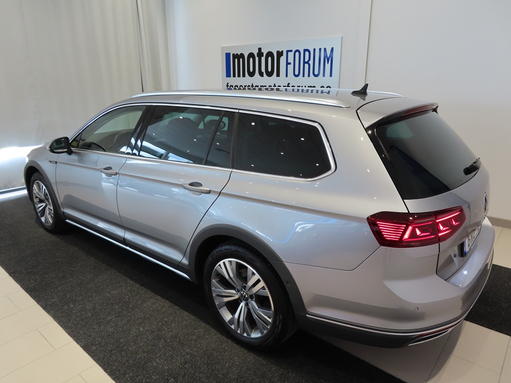 Volkswagen Passat BNG92K