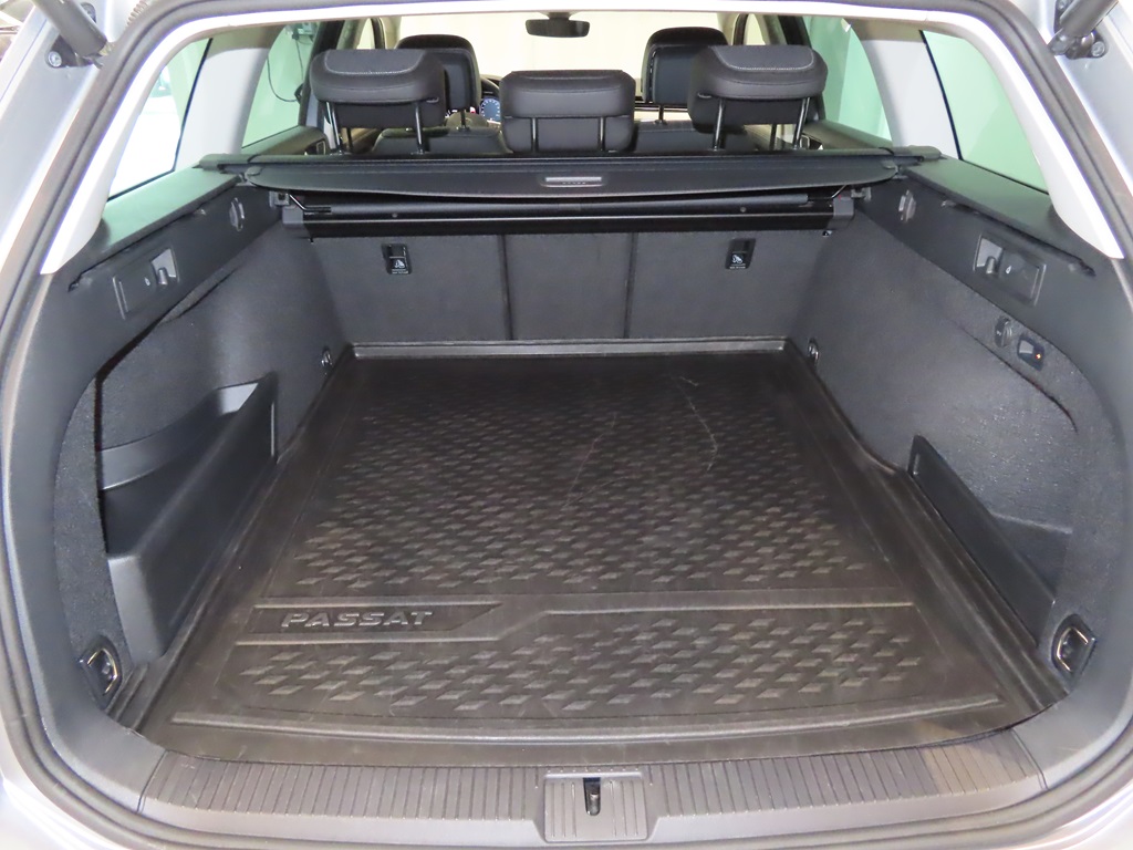 Volkswagen Passat BNG92K