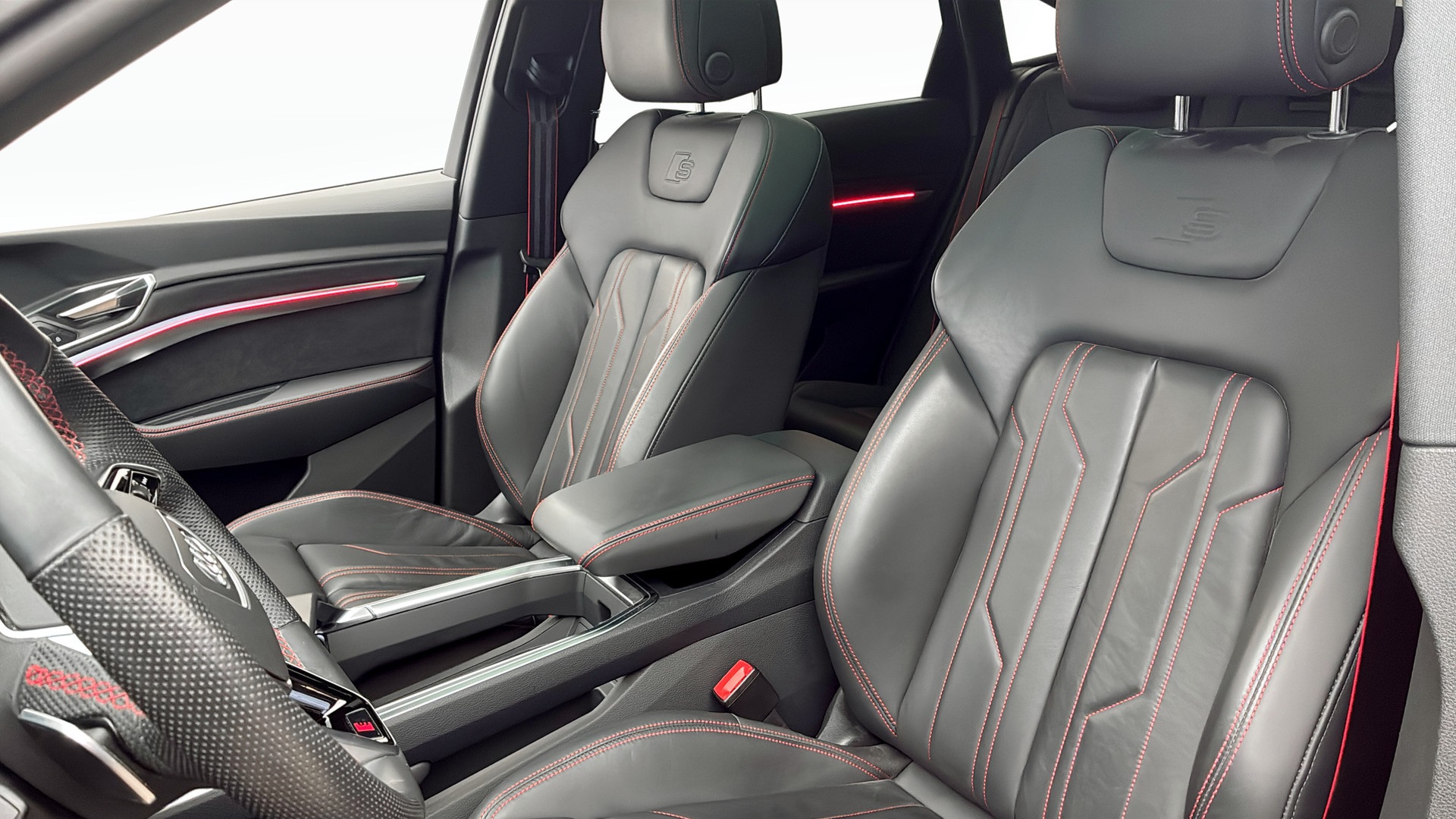 Audi Q8 Sportback e-tron BNK38Z