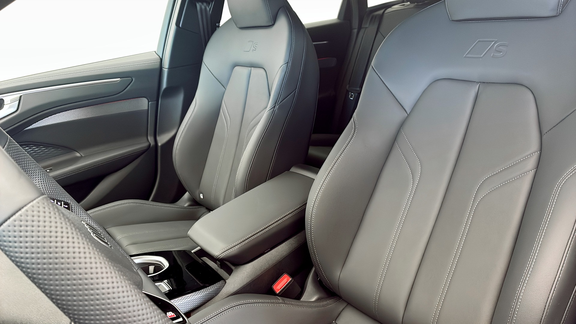 Audi A6 Avant BNM92Y