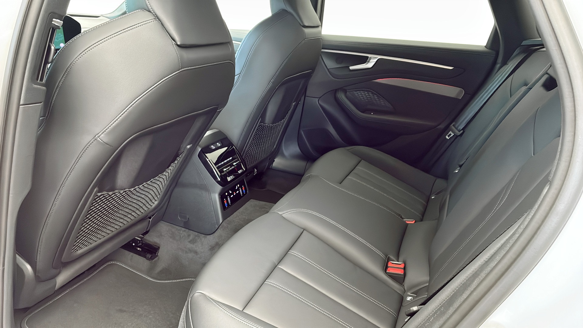 Audi A6 Avant BNM92Y
