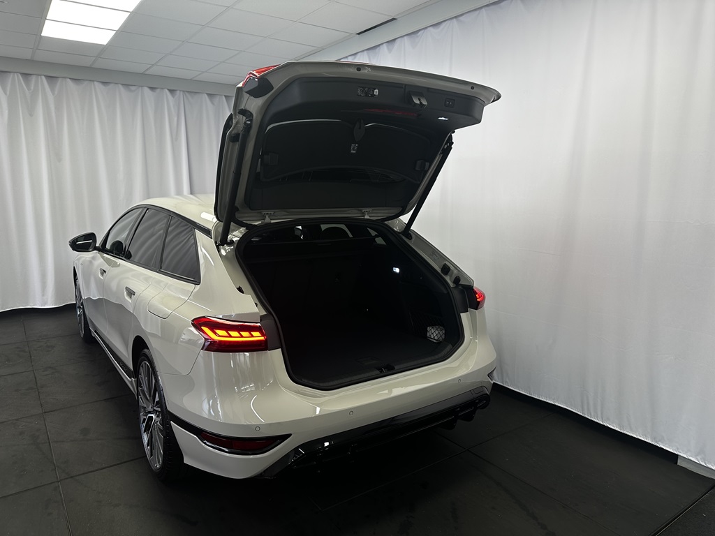 Audi A6 Avant e-tron BNR06P