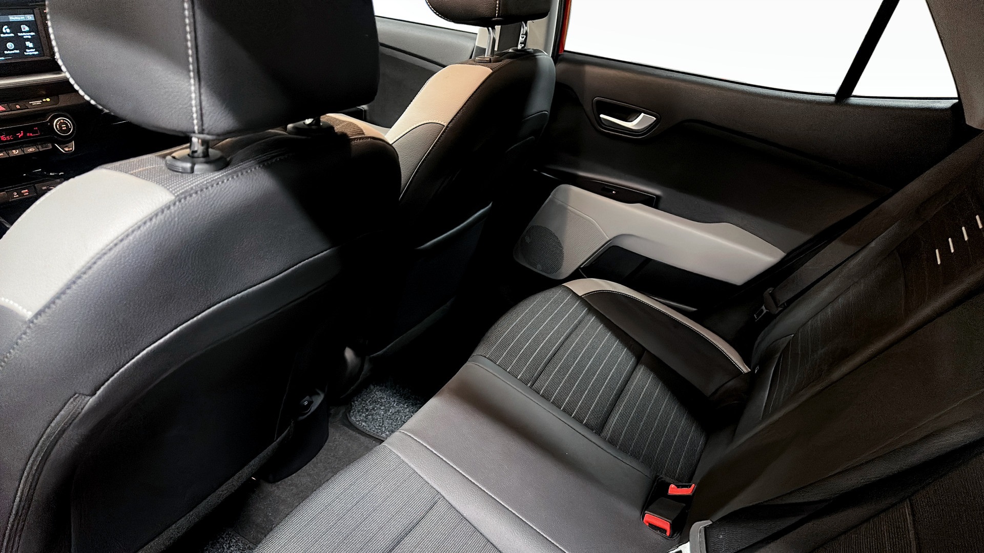 Kia Stonic BOA22R