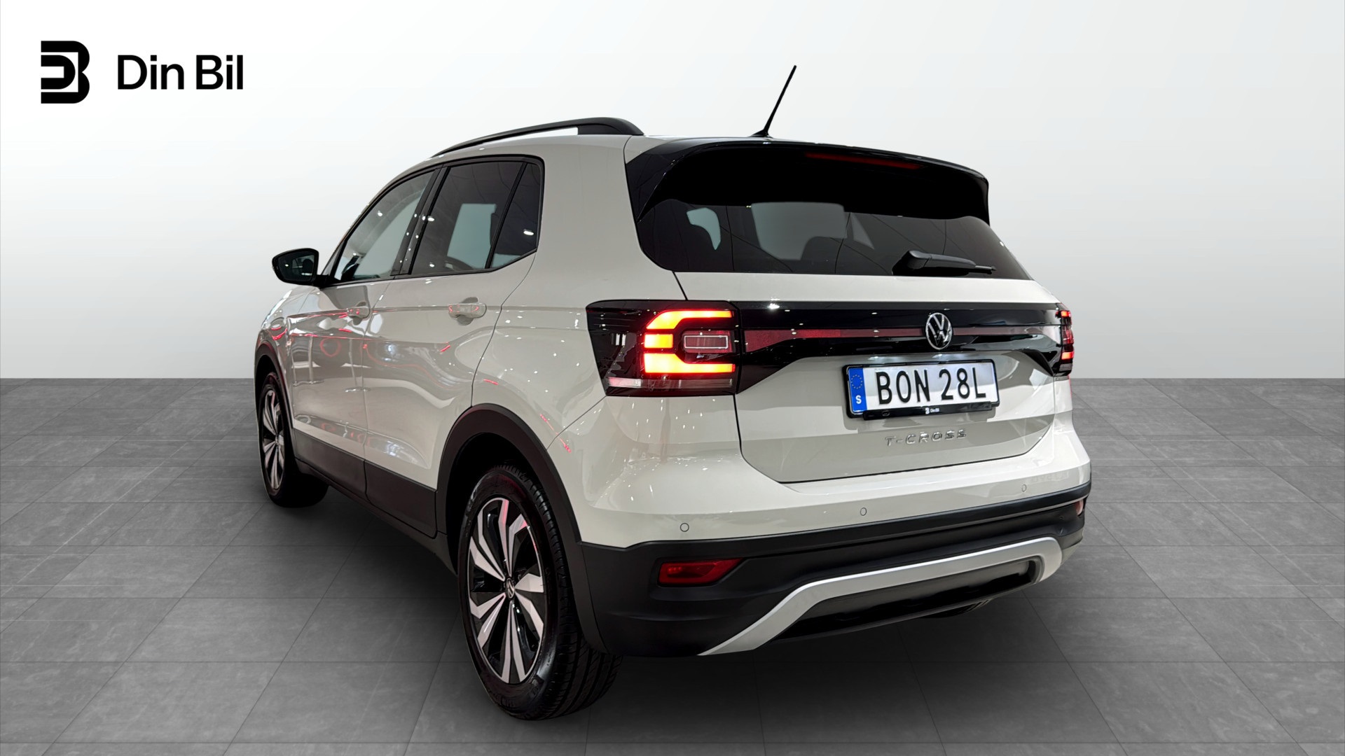 Volkswagen T-Cross BON28L
