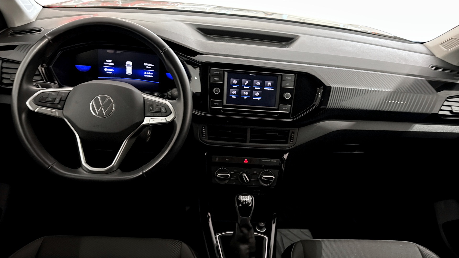 Volkswagen T-Cross BON28L