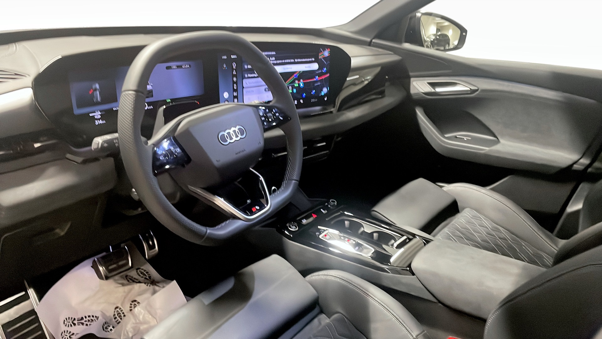 Audi Q6 e-tron BRB30X