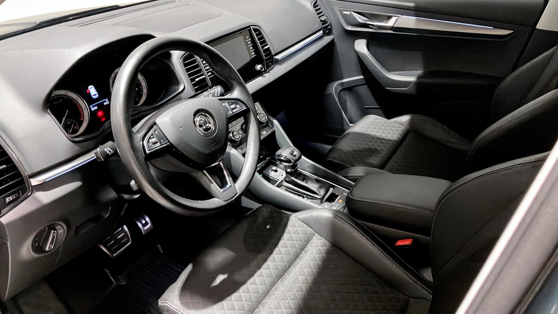 Skoda Karoq BRL11E