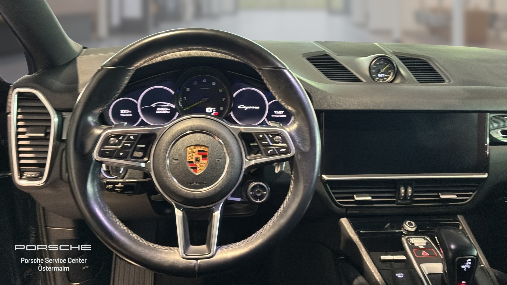 Porsche Cayenne BRU34J