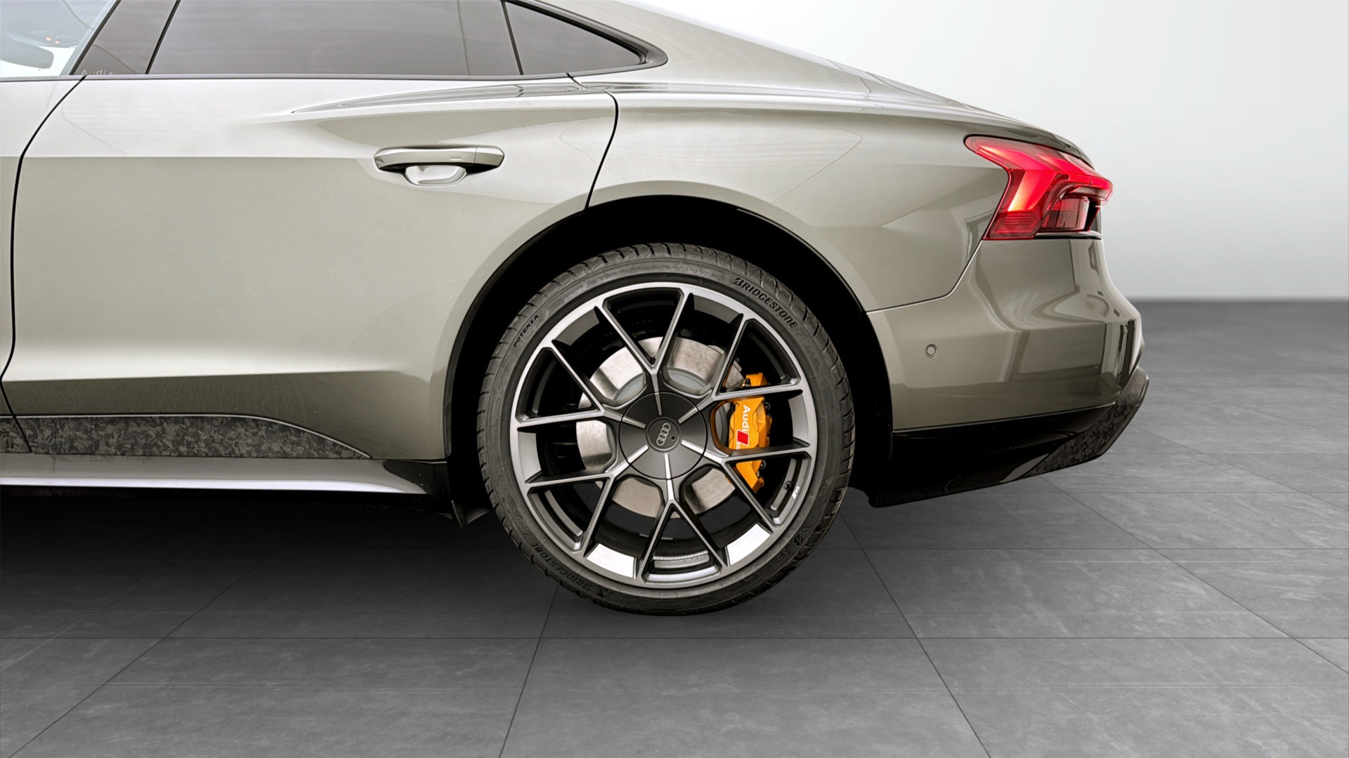 Audi RS e-tron GT BSJ39D