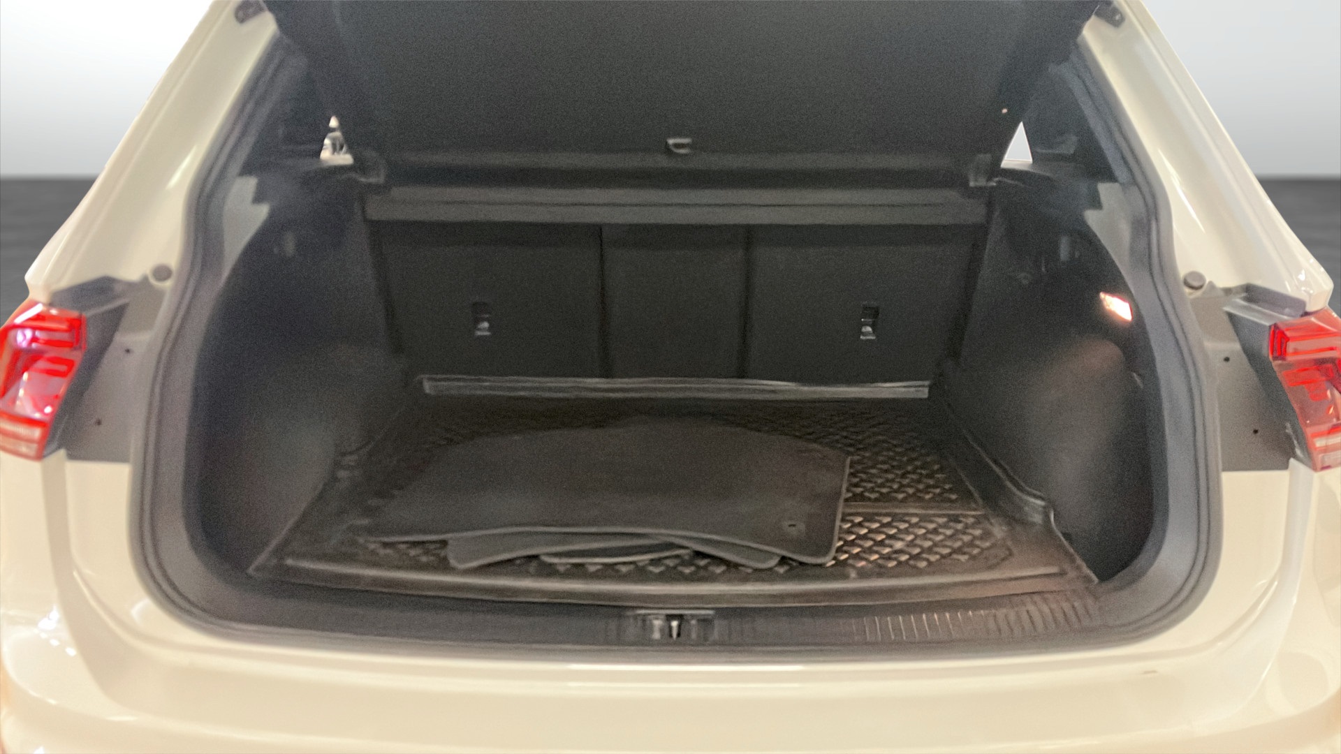 Volkswagen Tiguan BUG42G