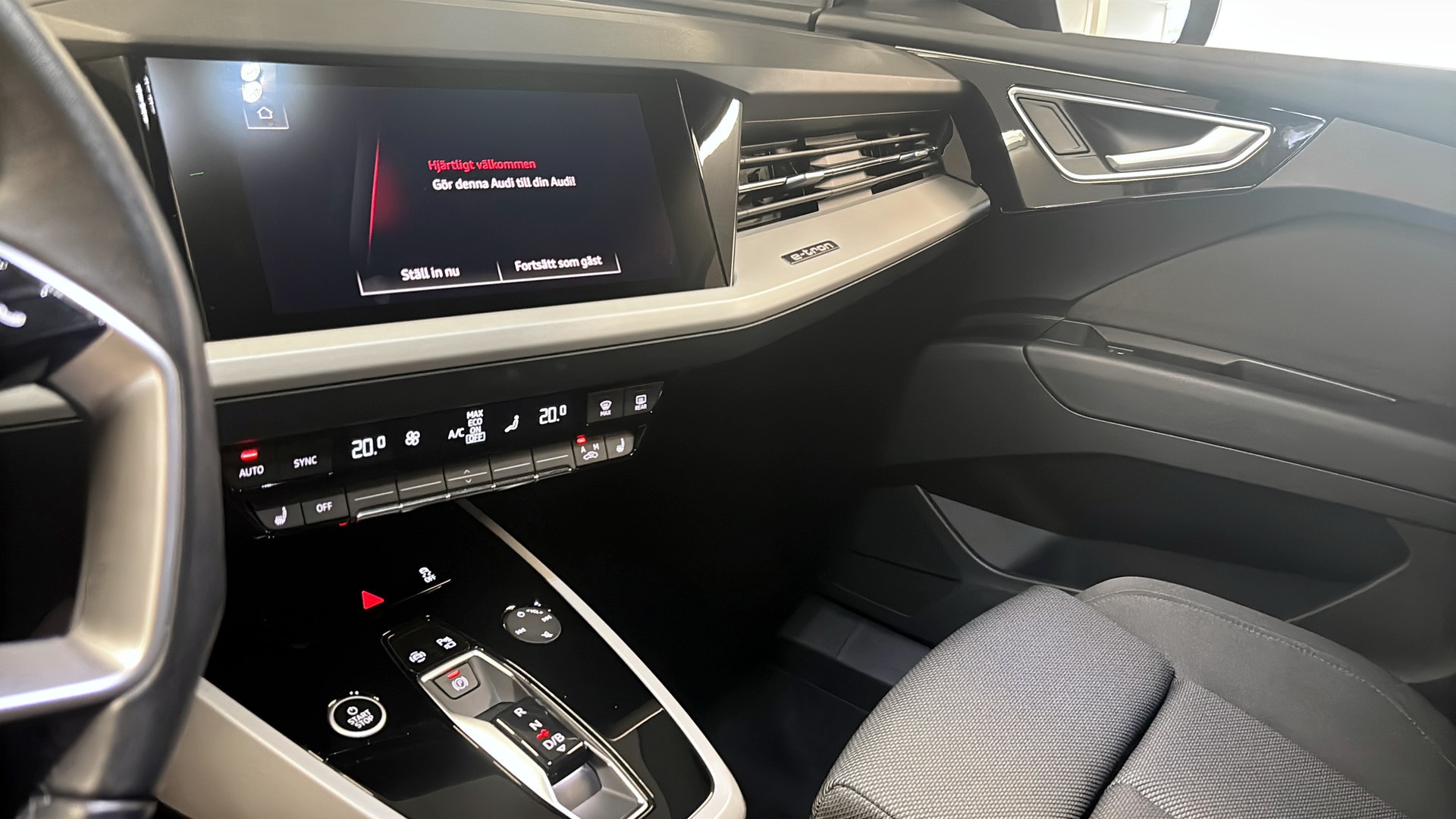 Audi Q4 e-tron BUJ02E