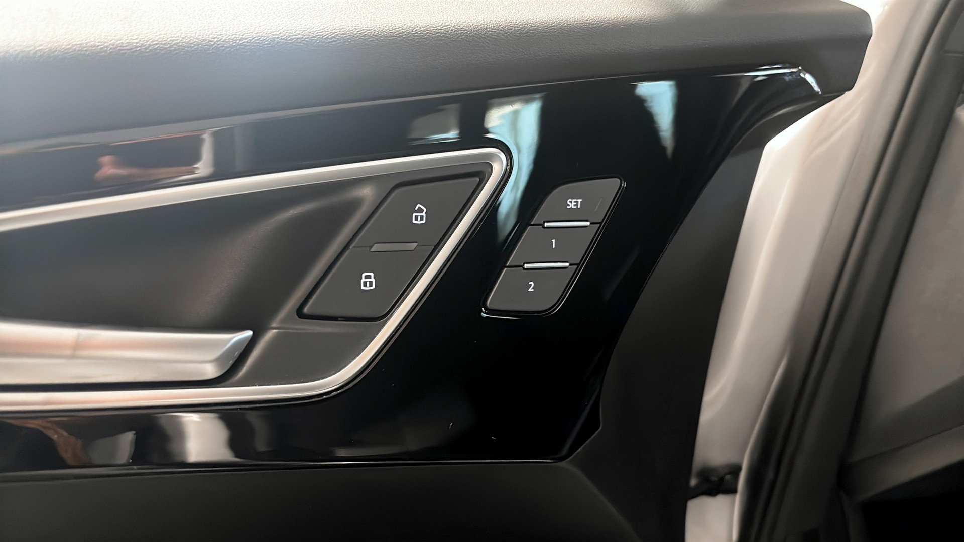 Audi Q4 e-tron BUJ02E