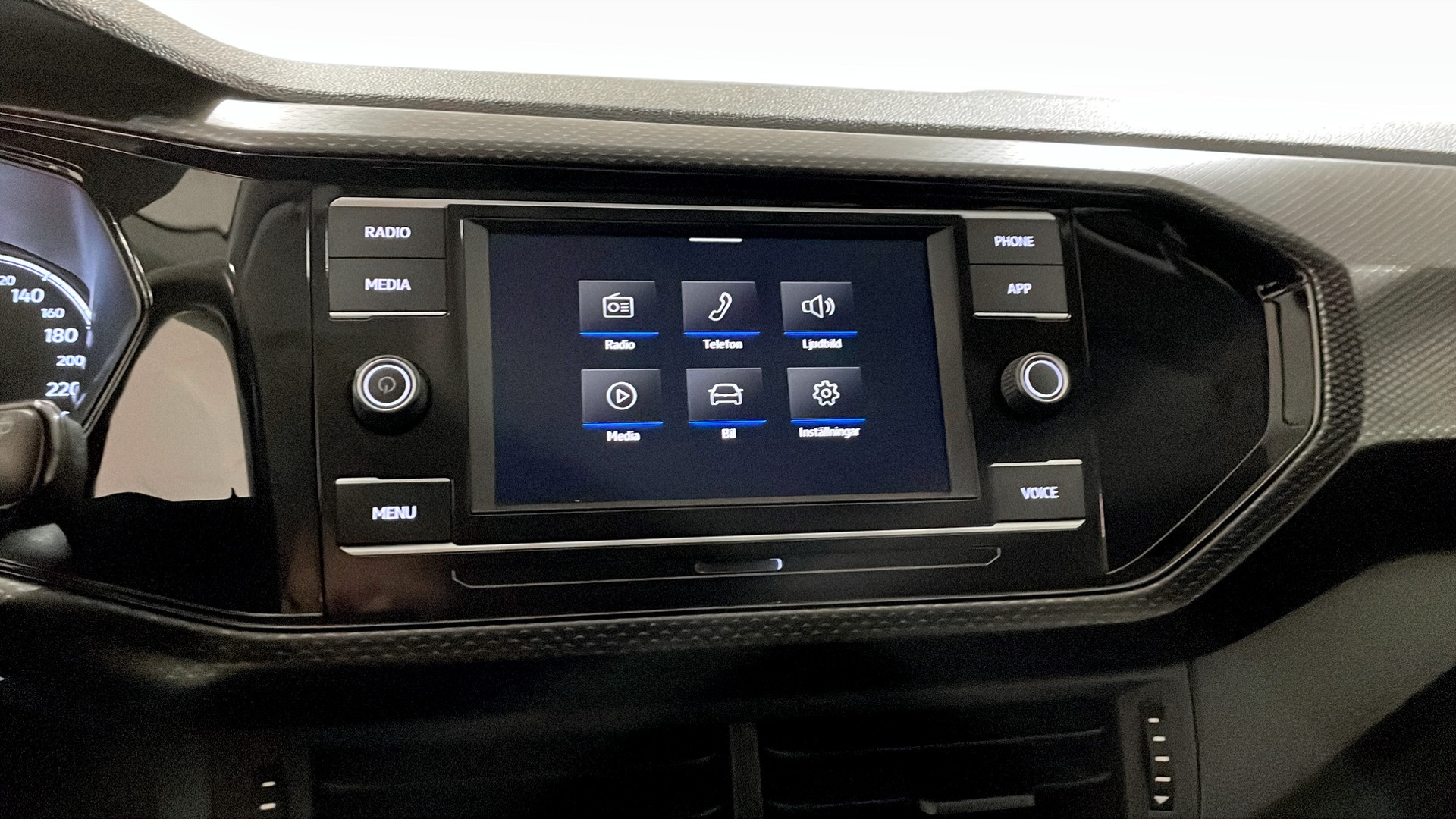 Volkswagen T-Cross BUL73A