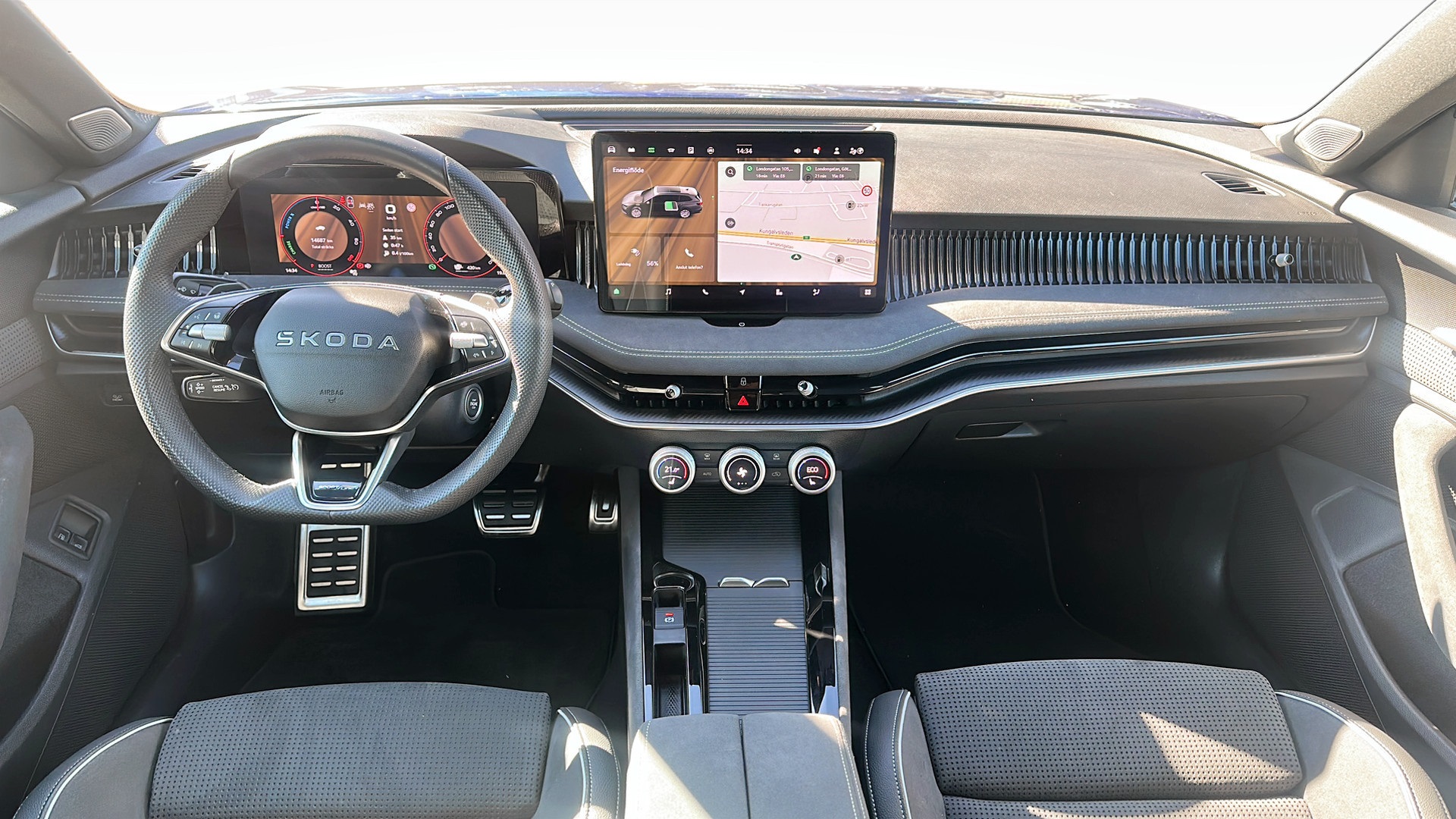 Skoda Superb Combi BXT76D