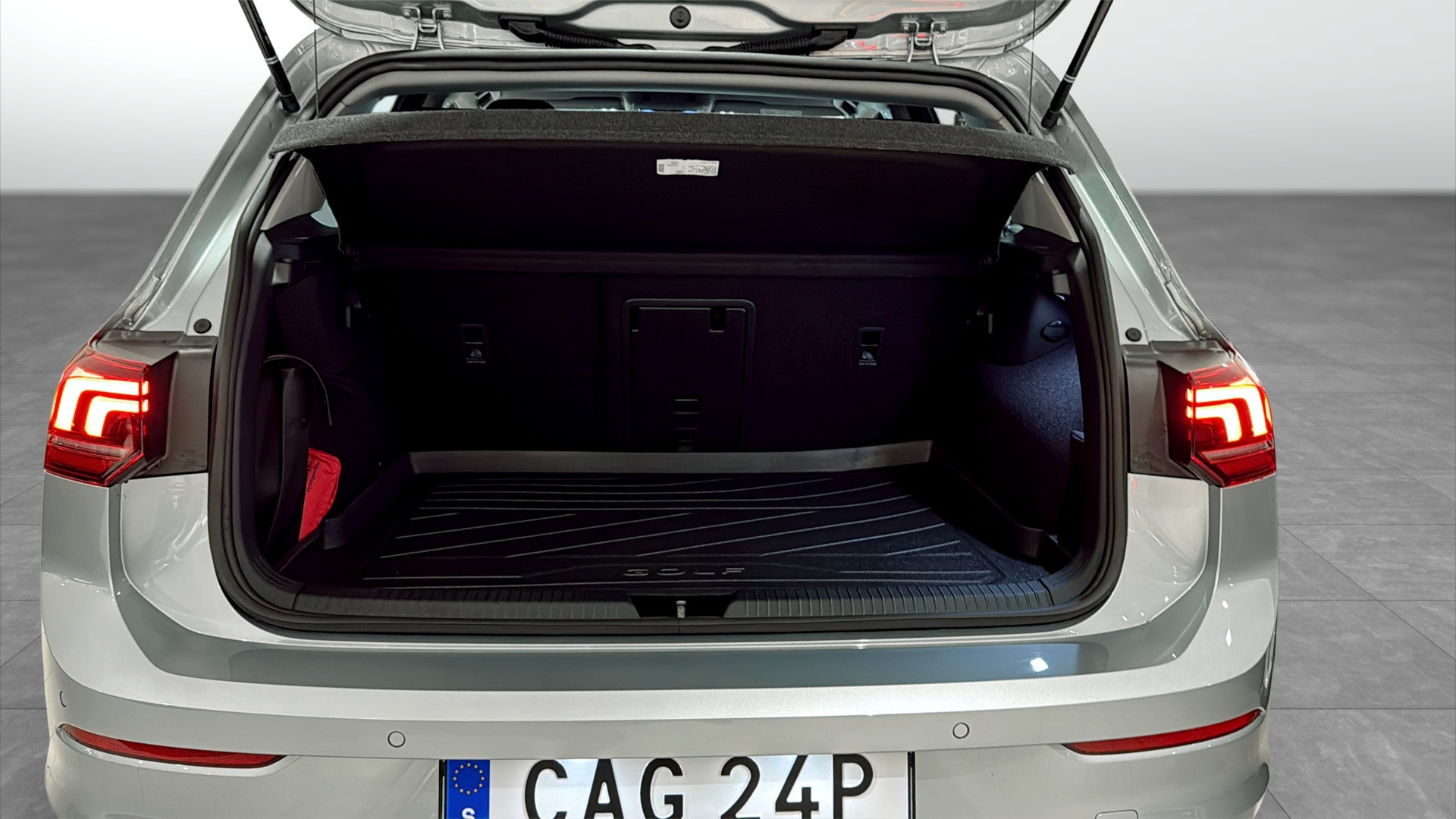 Volkswagen Golf CAG24P