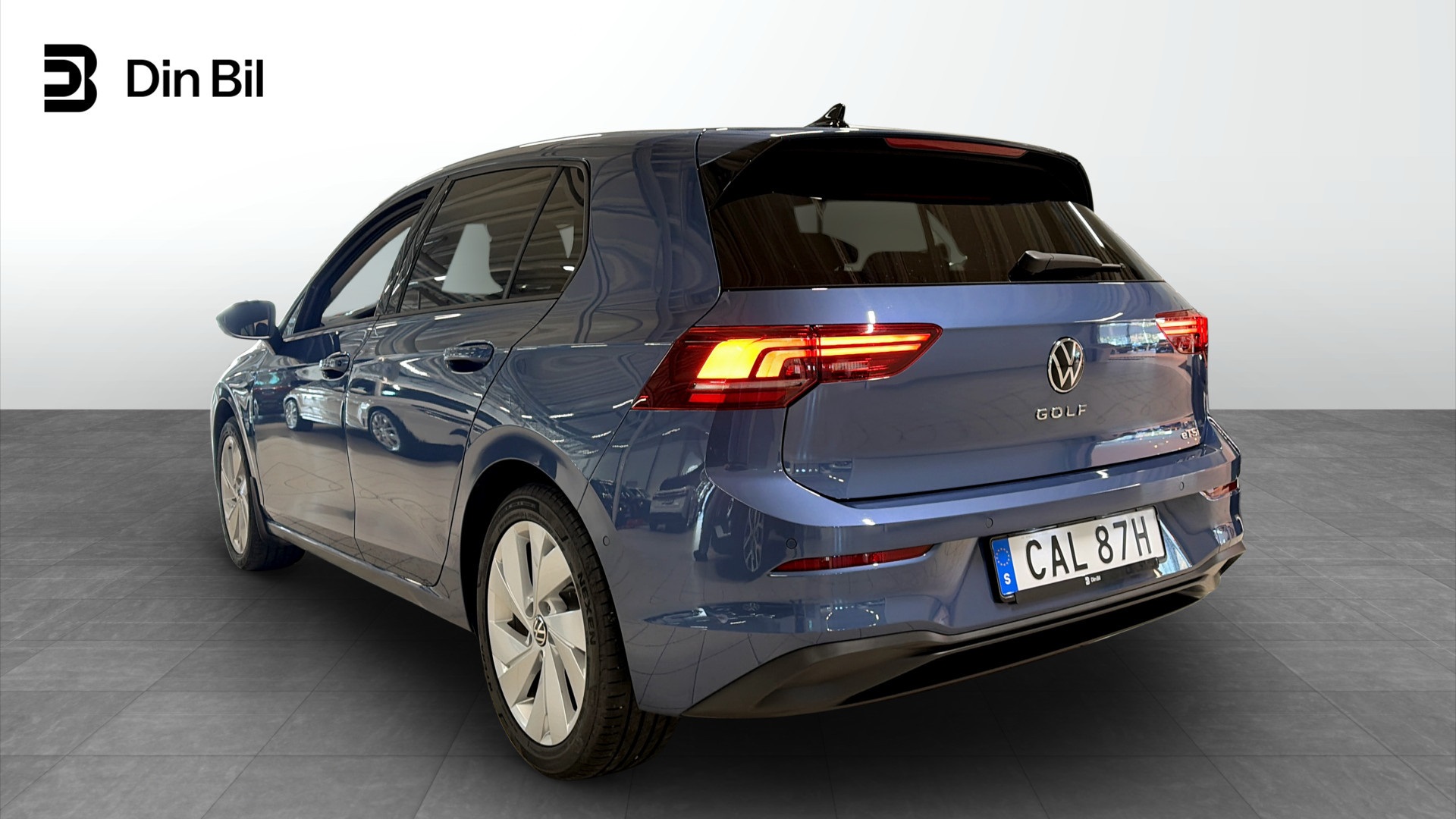 Volkswagen Golf CAL87H