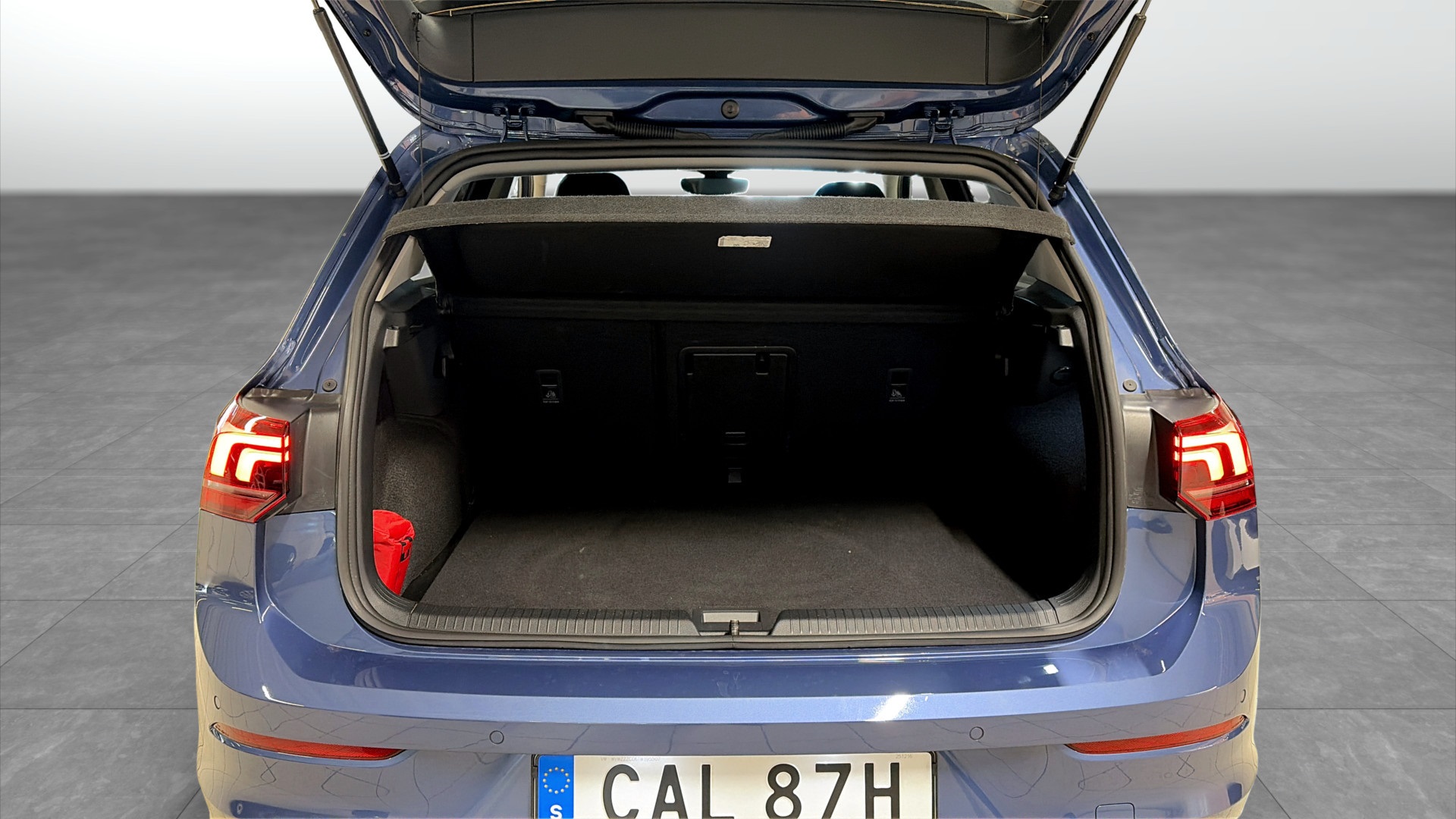 Volkswagen Golf CAL87H