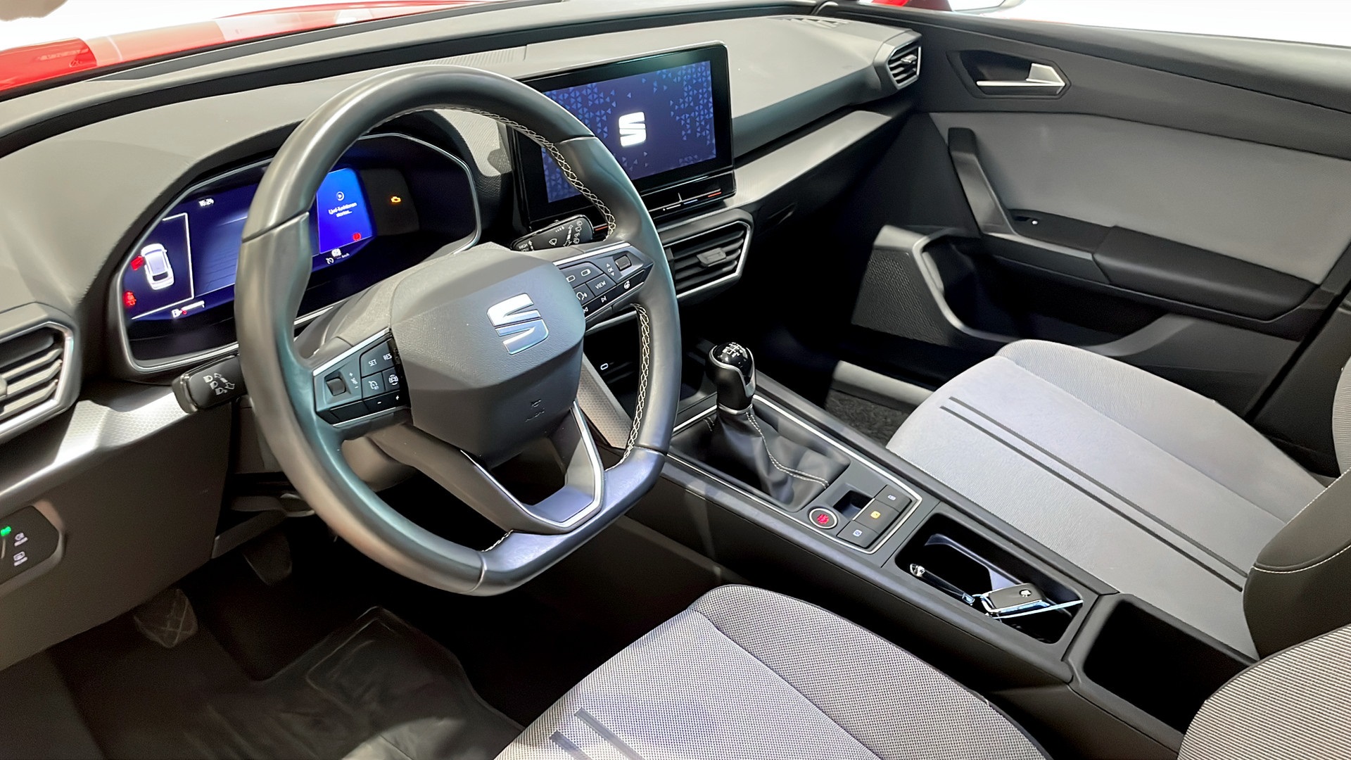 SEAT Leon Sportstourer CAT84C