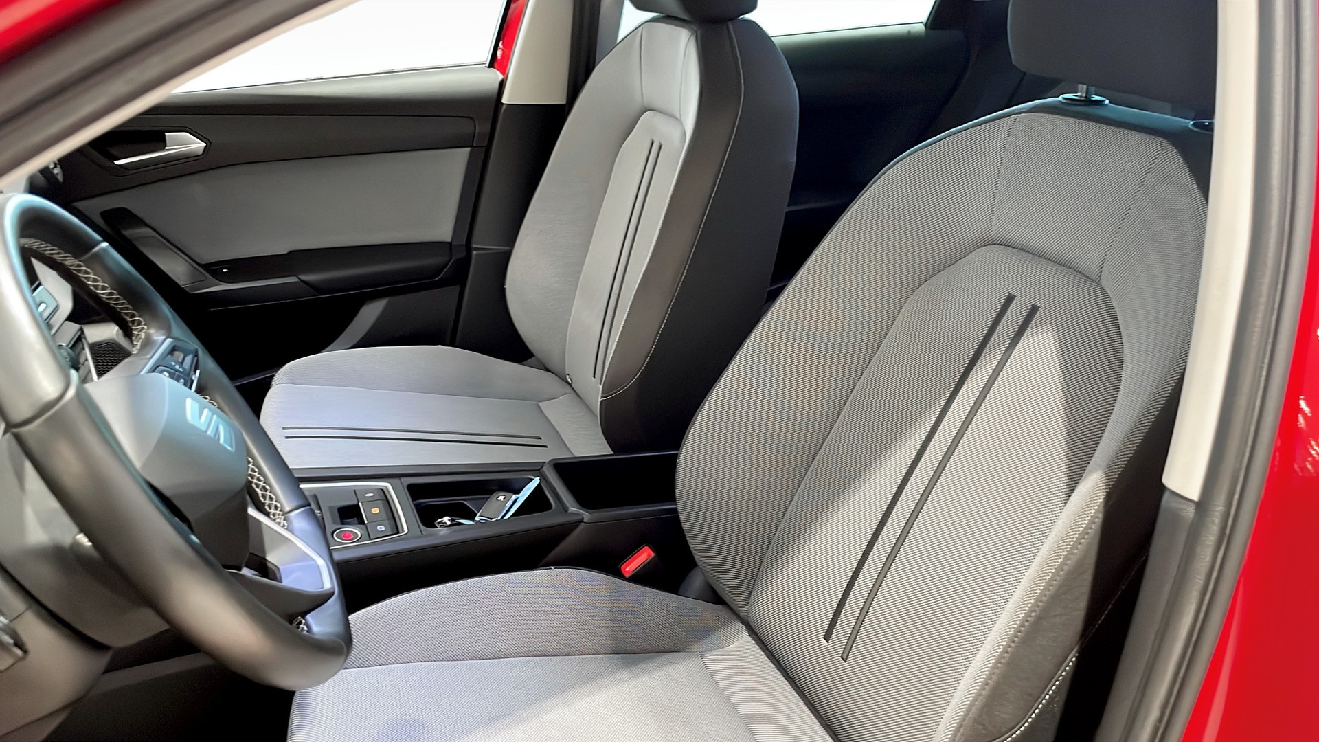 SEAT Leon Sportstourer CAT84C