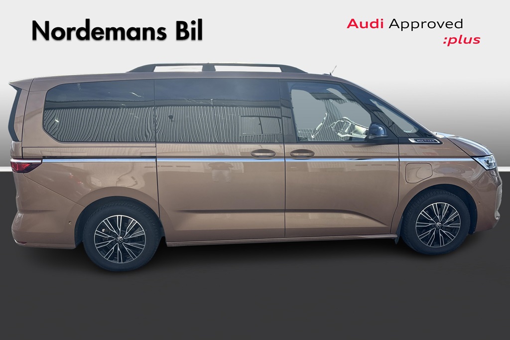 Volkswagen T7 Multivan CBJ01L