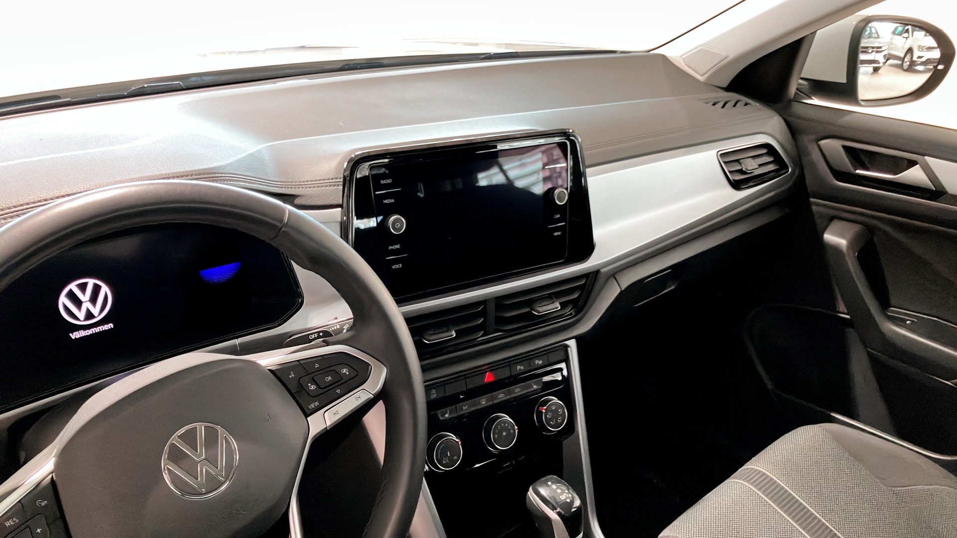 Volkswagen T-Roc CBS86C