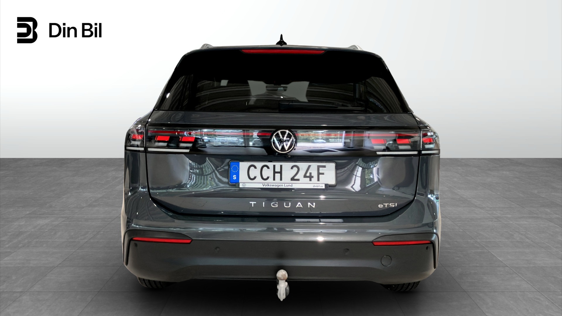 Volkswagen Tiguan CCH24F