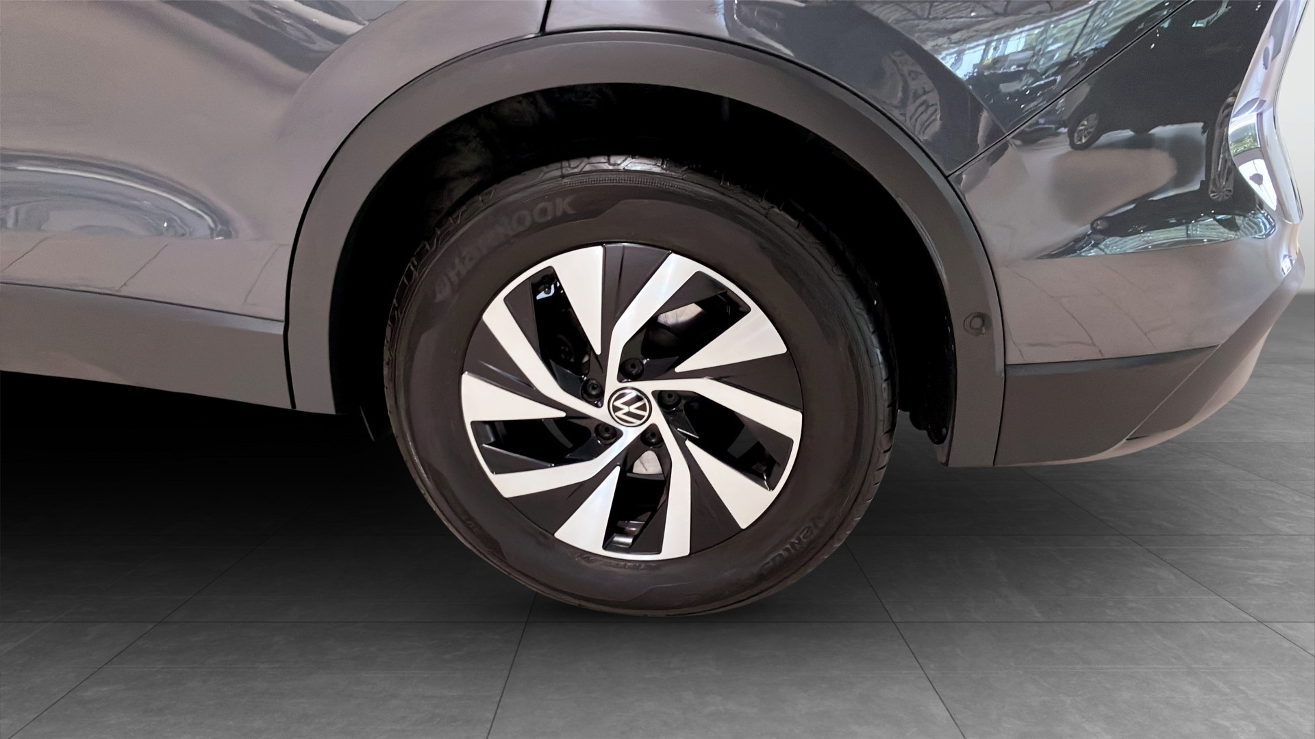 Volkswagen Tiguan CCH24F