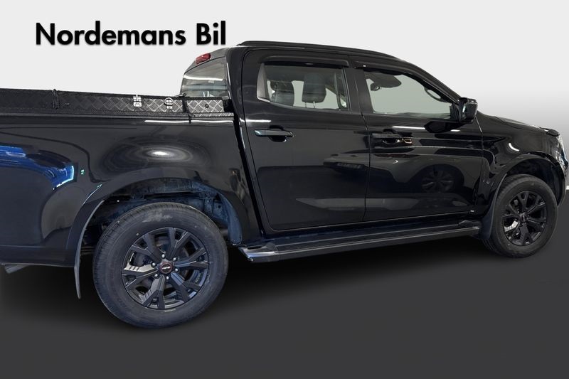 Isuzu D-Max CCH86D