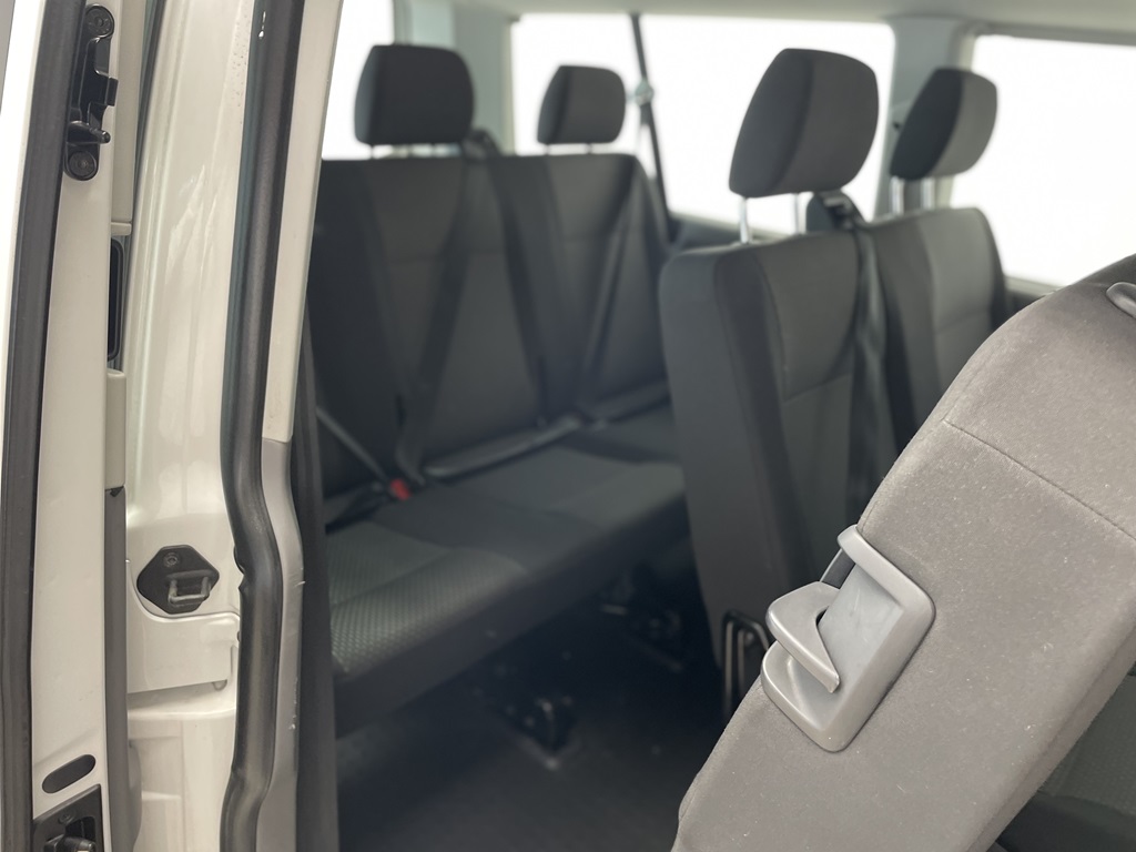 Volkswagen T6.1 Caravelle lång hjulbas CCJ06N