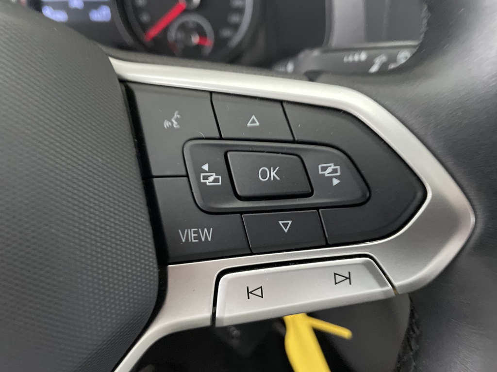 Volkswagen T6.1 Caravelle lång hjulbas CCJ06N