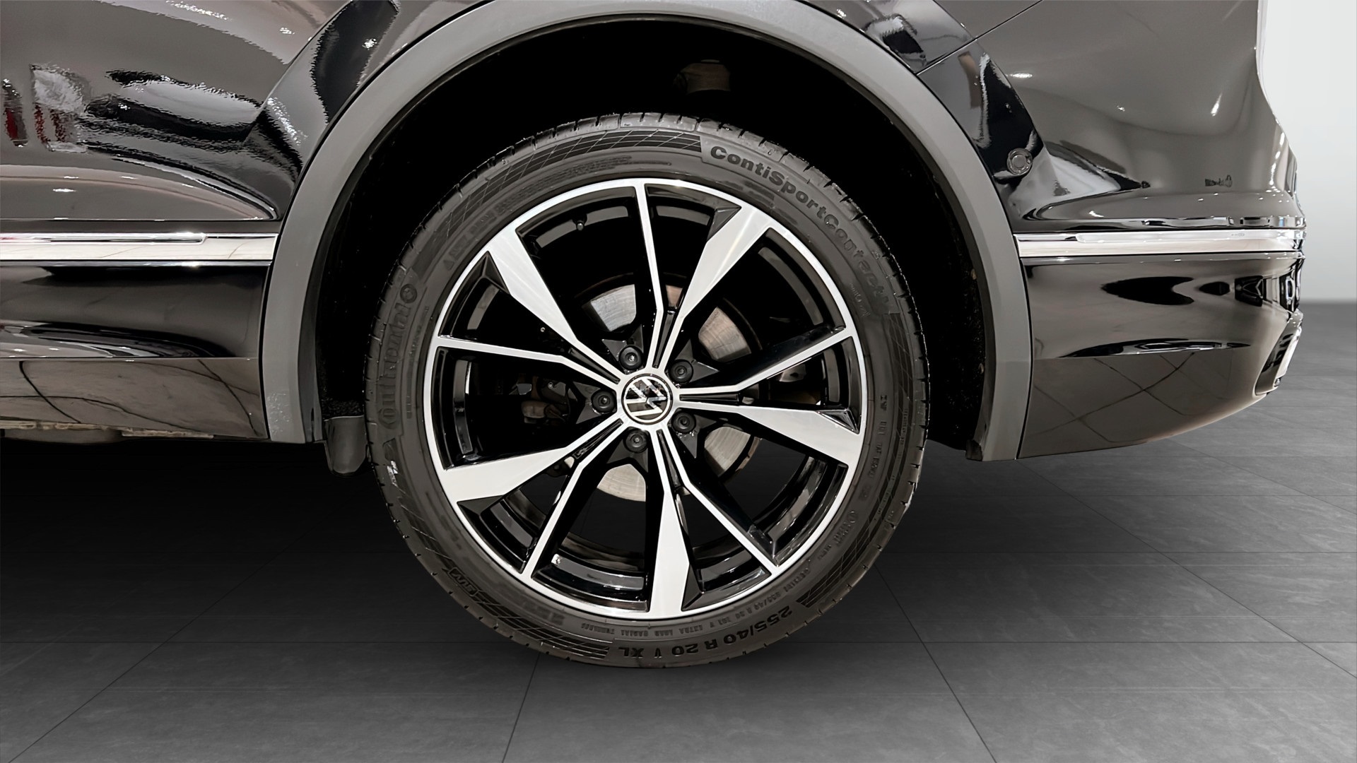 Volkswagen Tiguan Allspace CCN23C