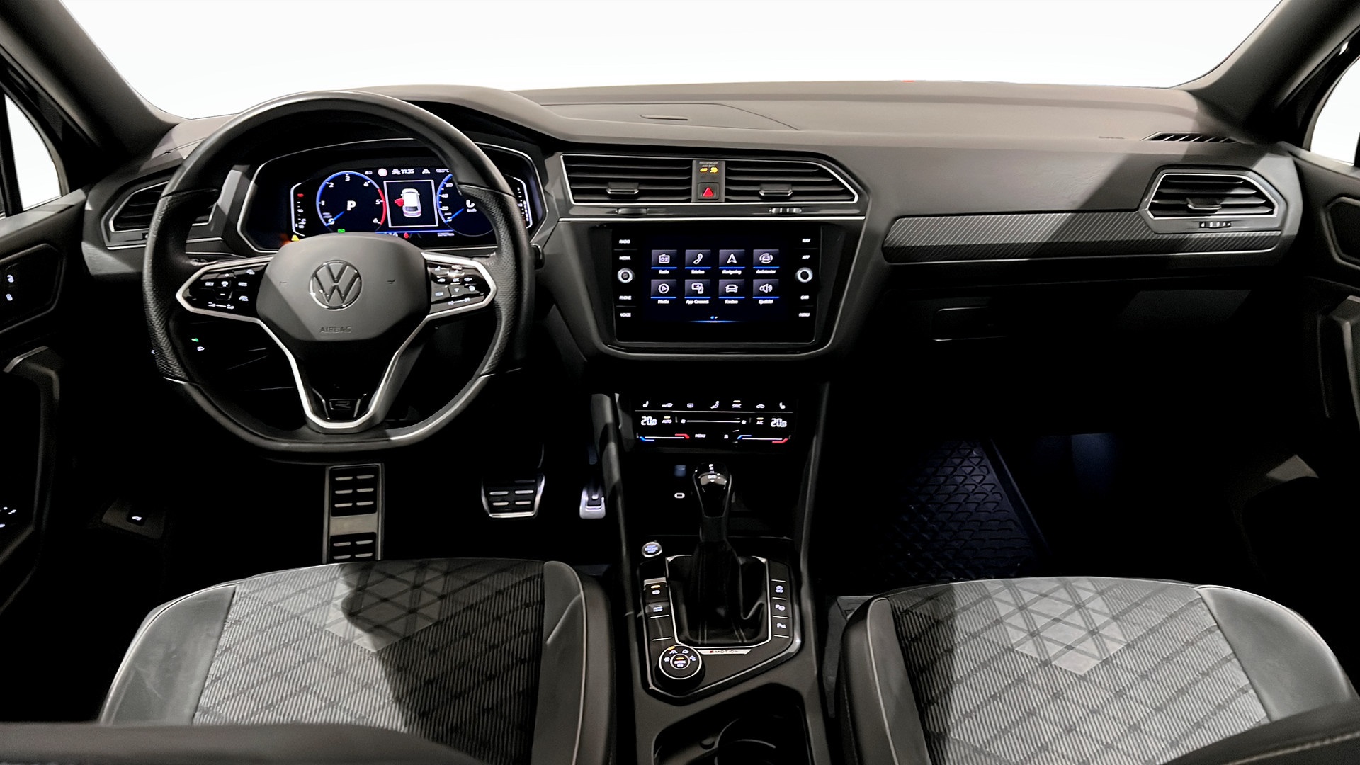 Volkswagen Tiguan Allspace CCN23C