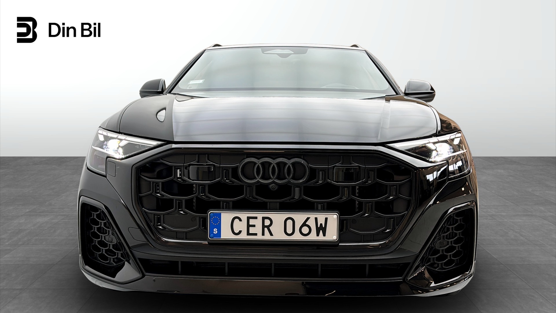 Audi Q8 TFSI e CER06W