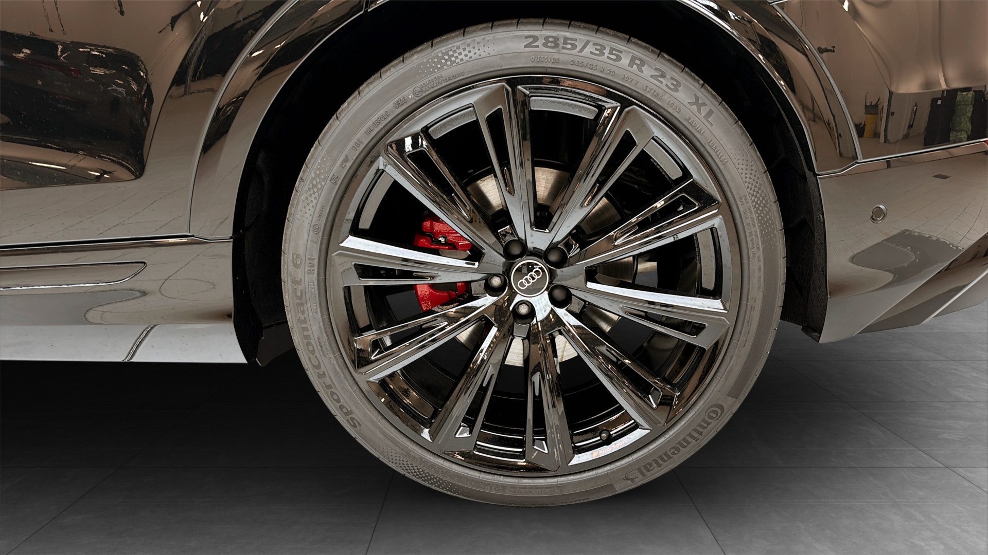 Audi Q8 TFSI e CER06W