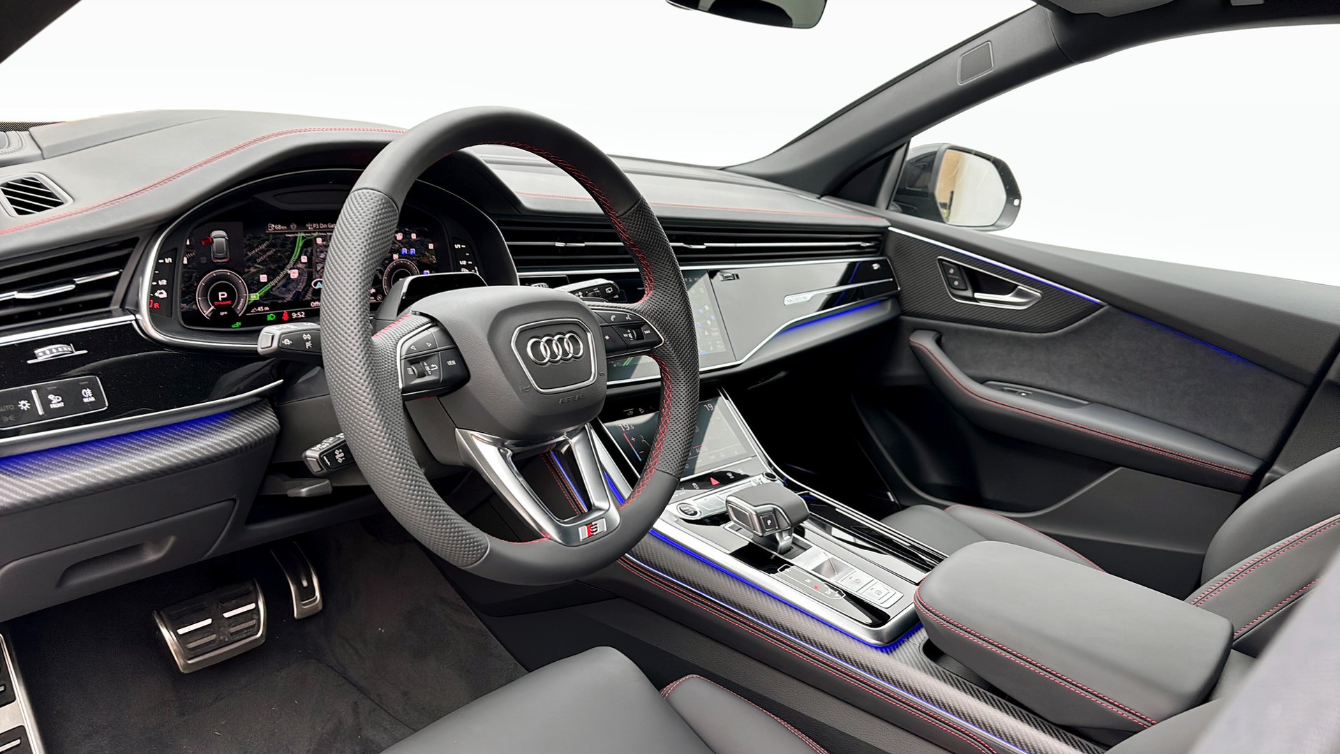 Audi Q8 TFSI e CER06W