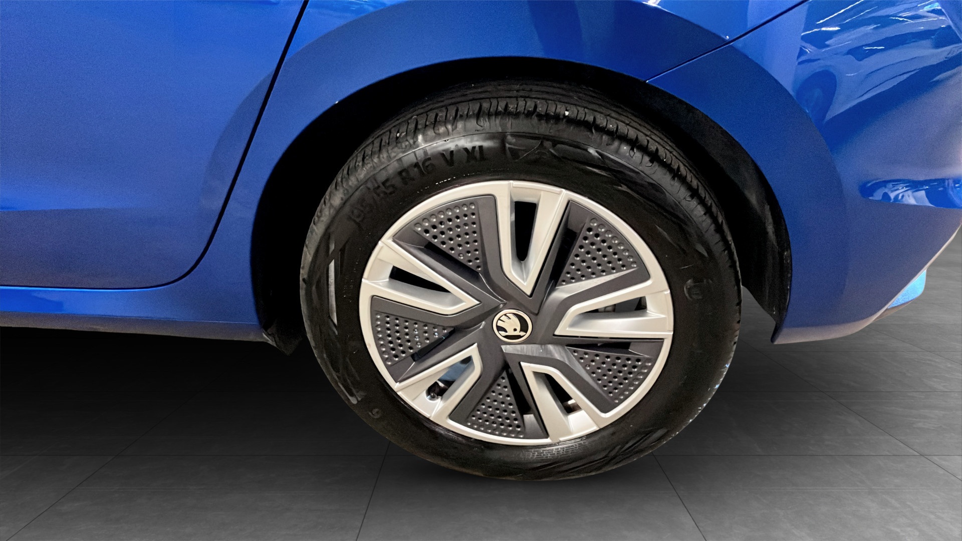 Skoda Fabia CFD83A