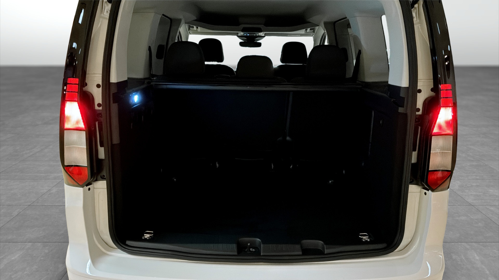 Volkswagen Caddy Life CFG88C