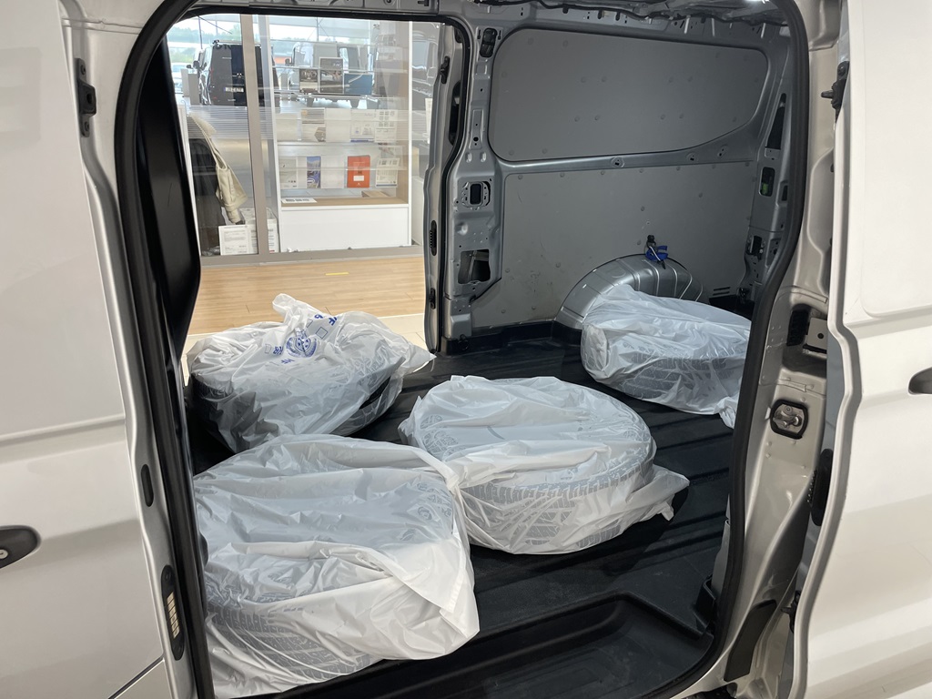 Ford Transit Connect CGW23A