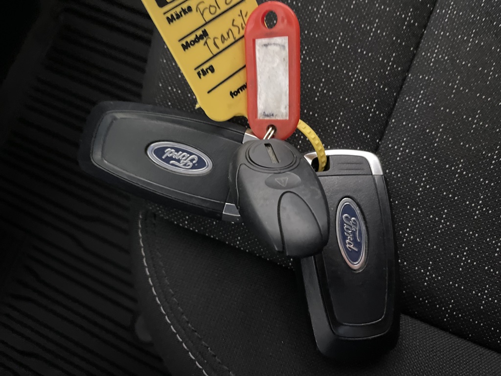 Ford Transit Connect CGW23A