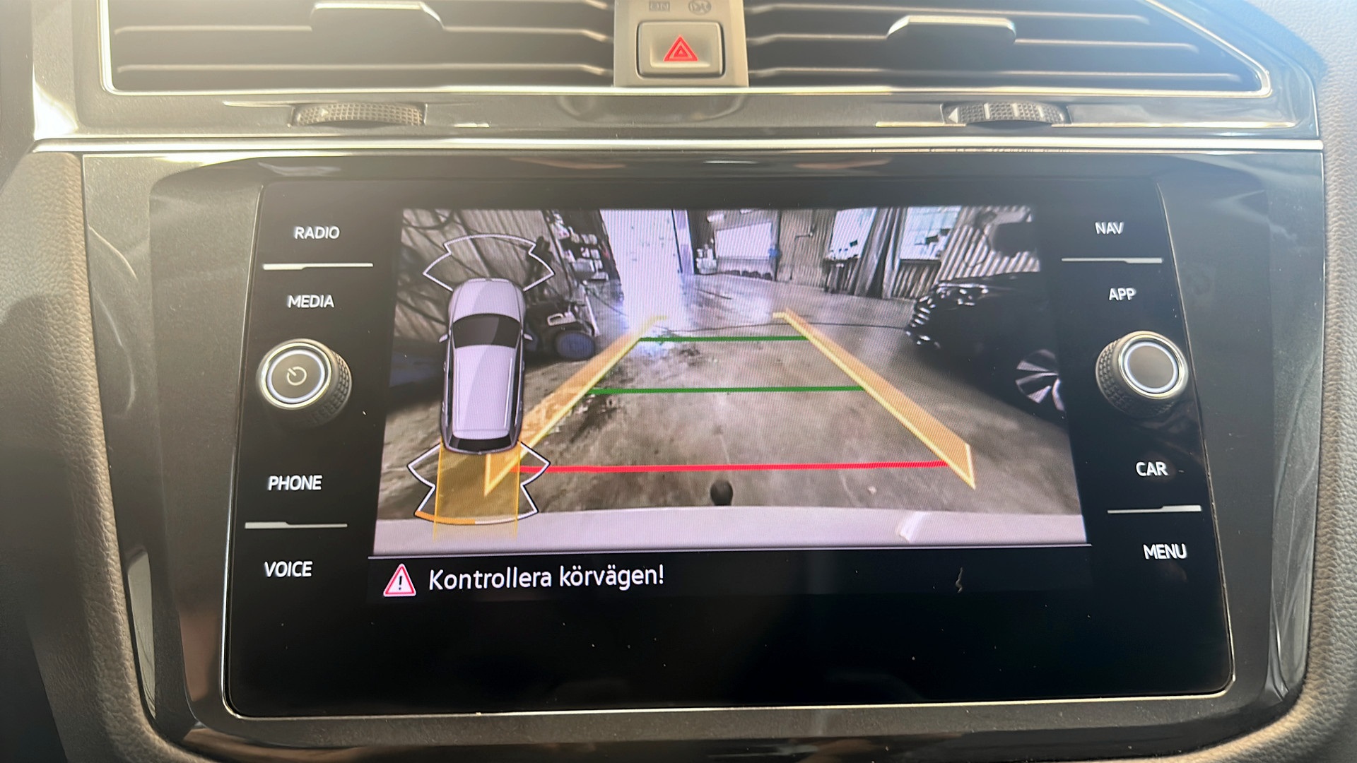 Volkswagen Tiguan CHY15K