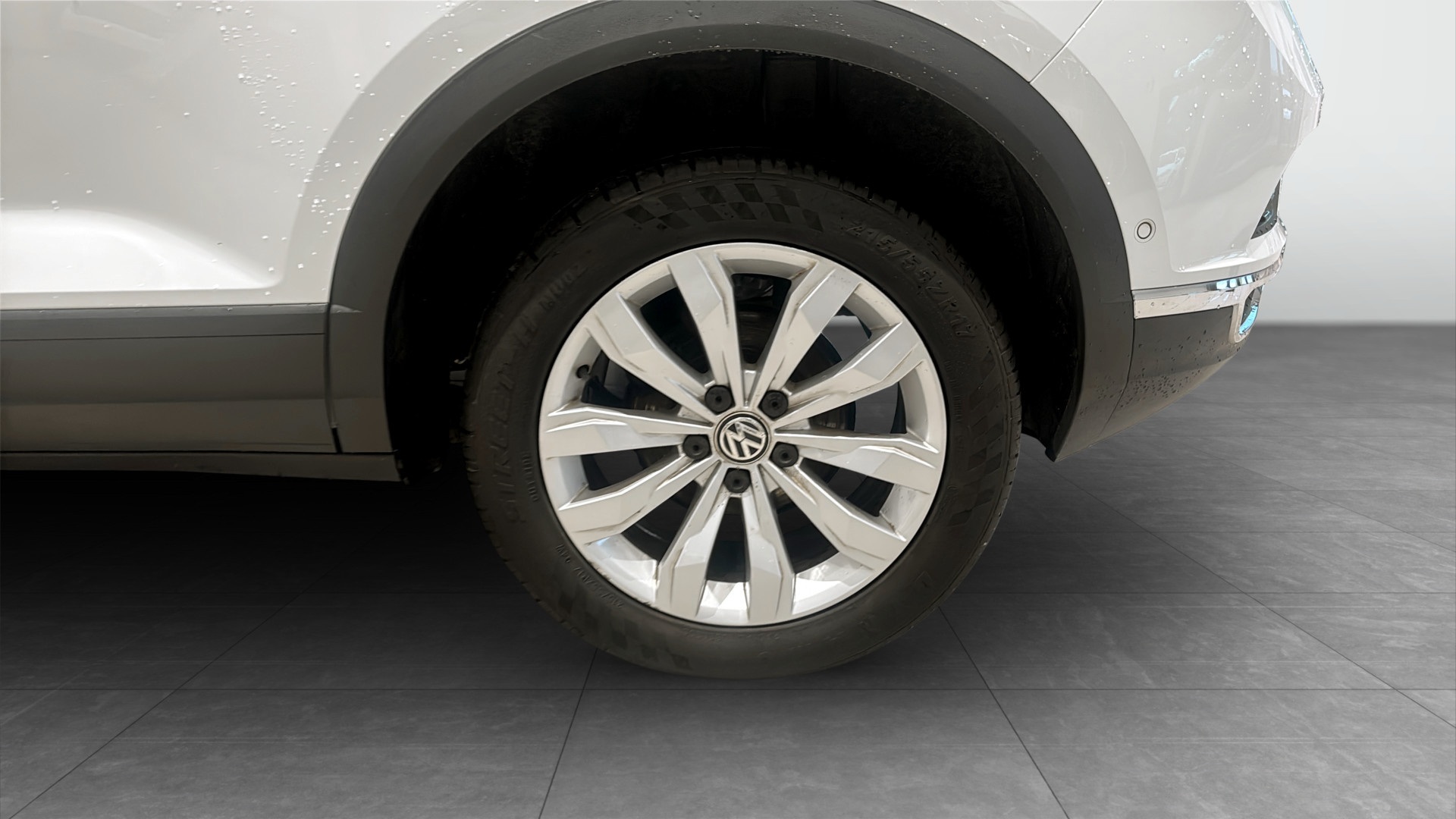 Volkswagen T-Roc CJG22W