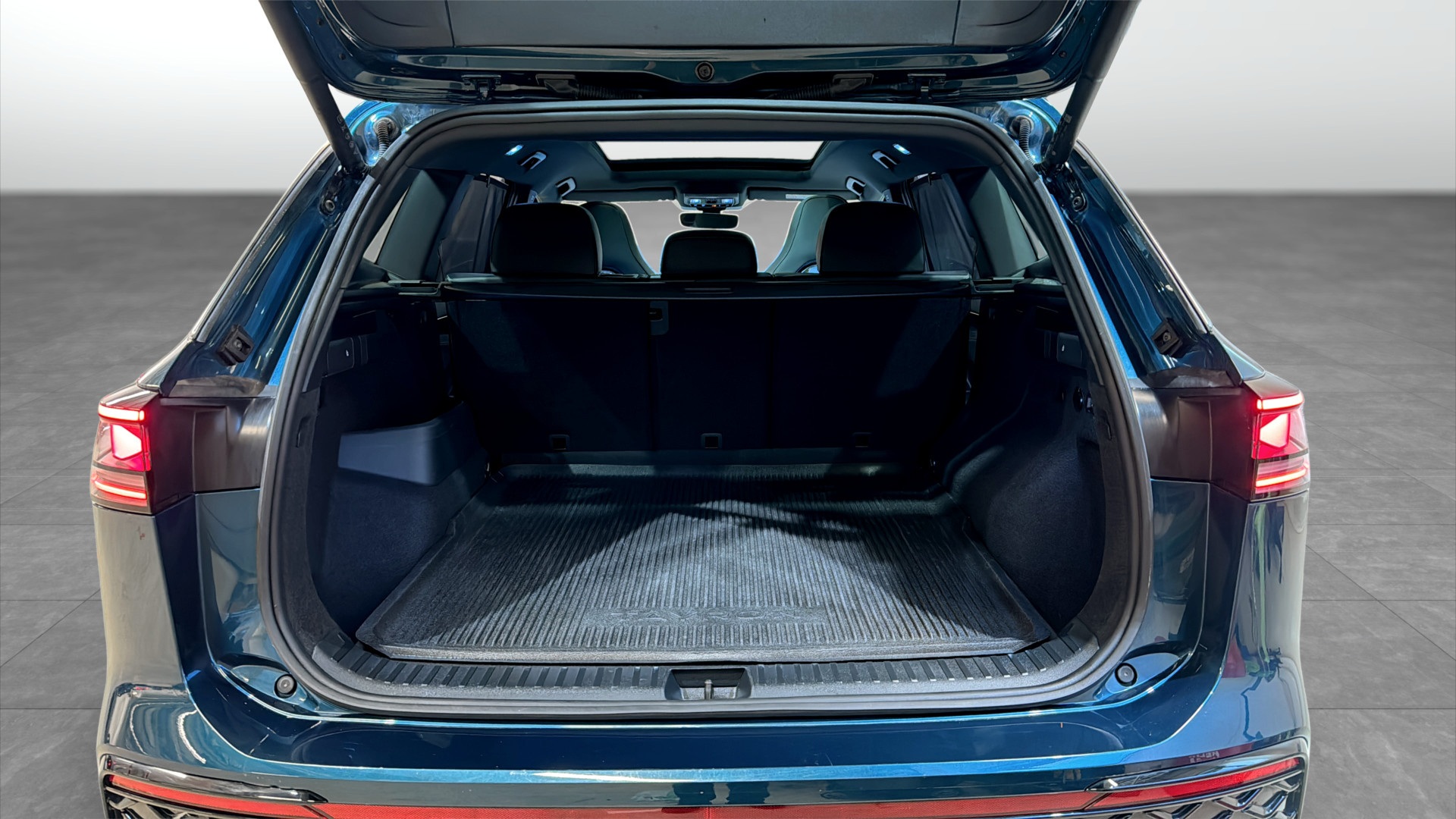 Volkswagen Tayron CJH24R
