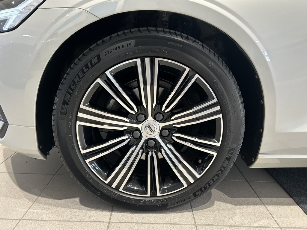 Volvo V60 CJK12A
