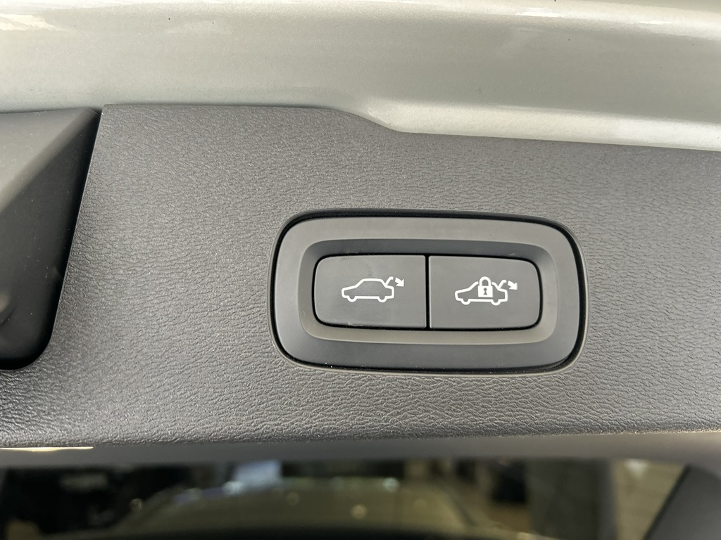 Volvo V60 CJK12A