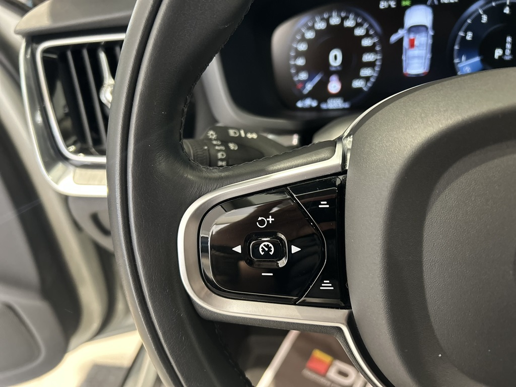 Volvo V60 CJK12A