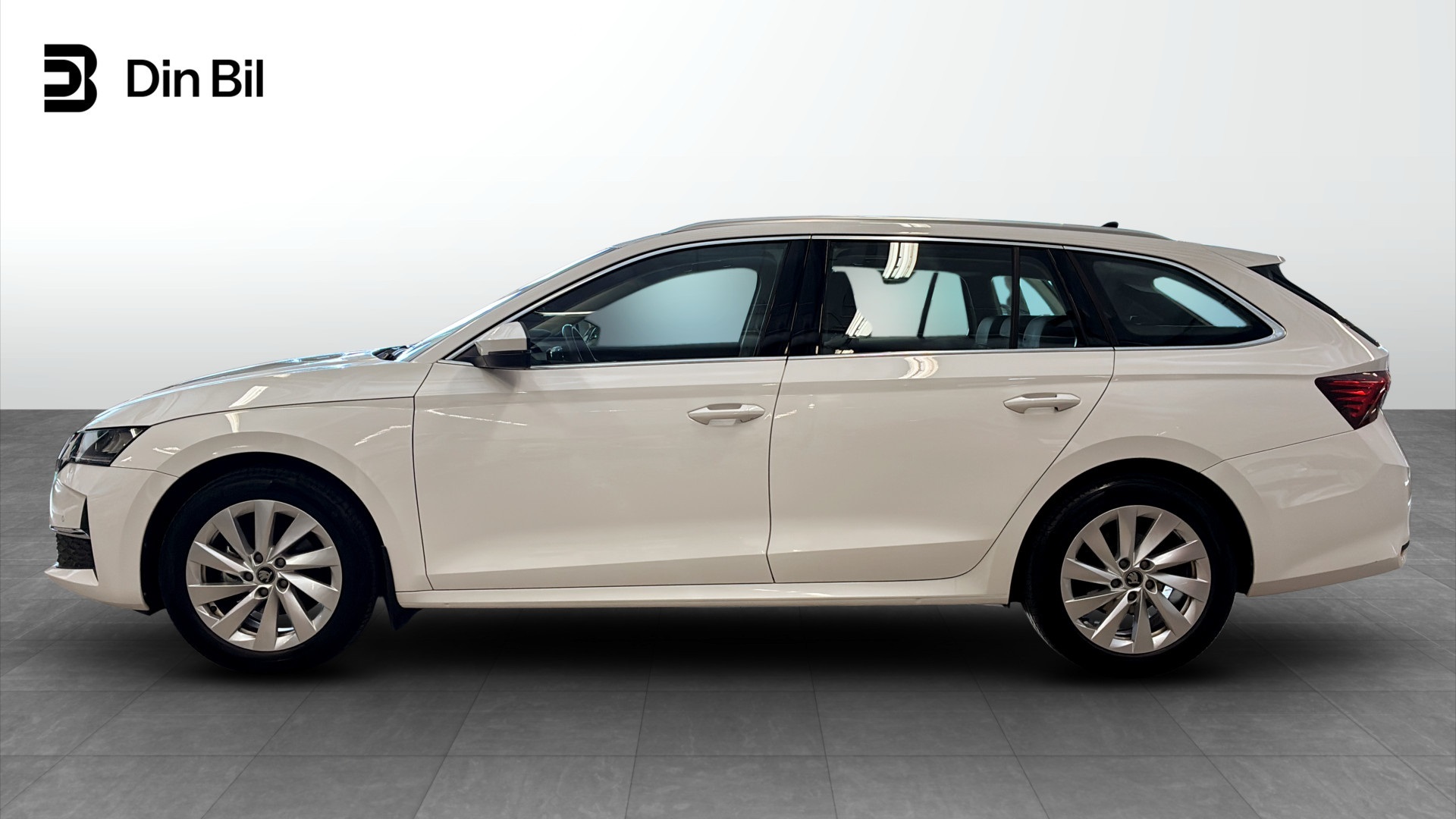 Skoda Octavia Combi CJM86Y