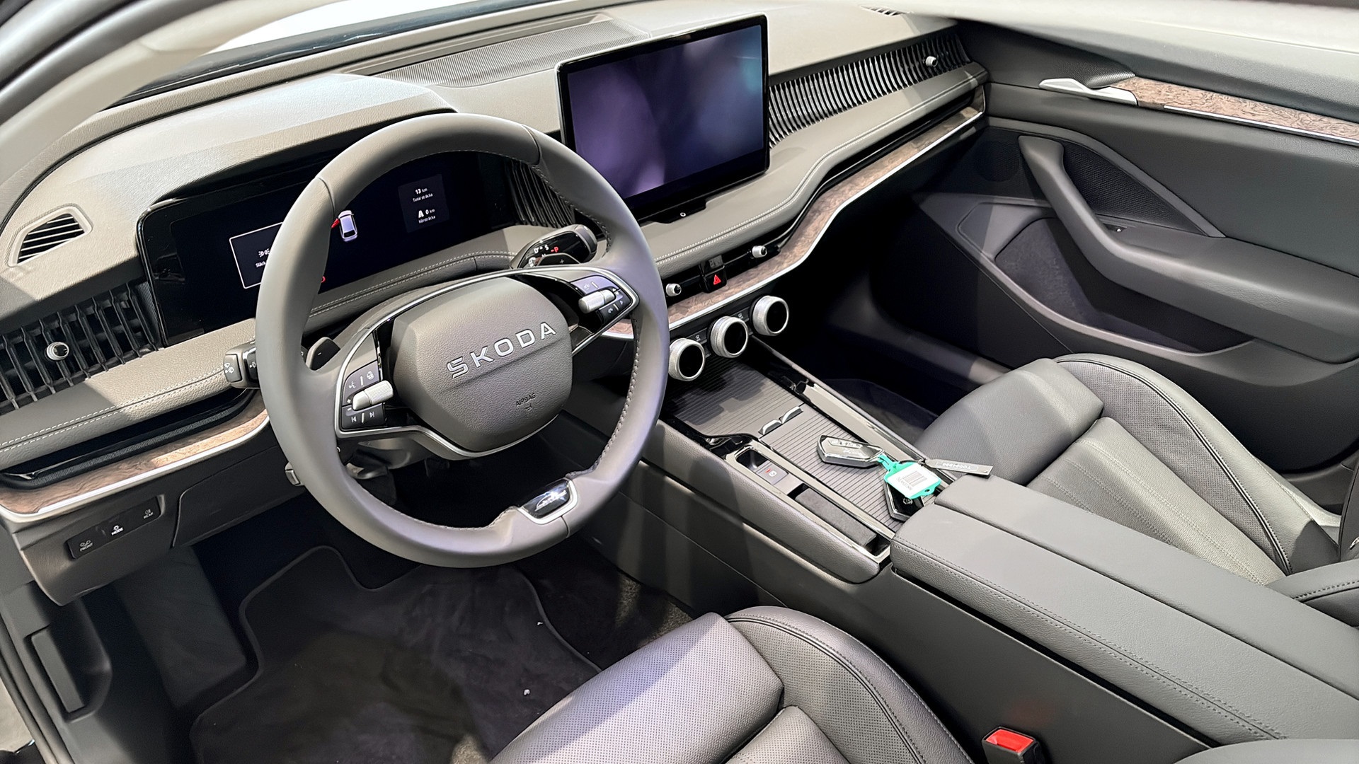 Skoda Superb CJP10K