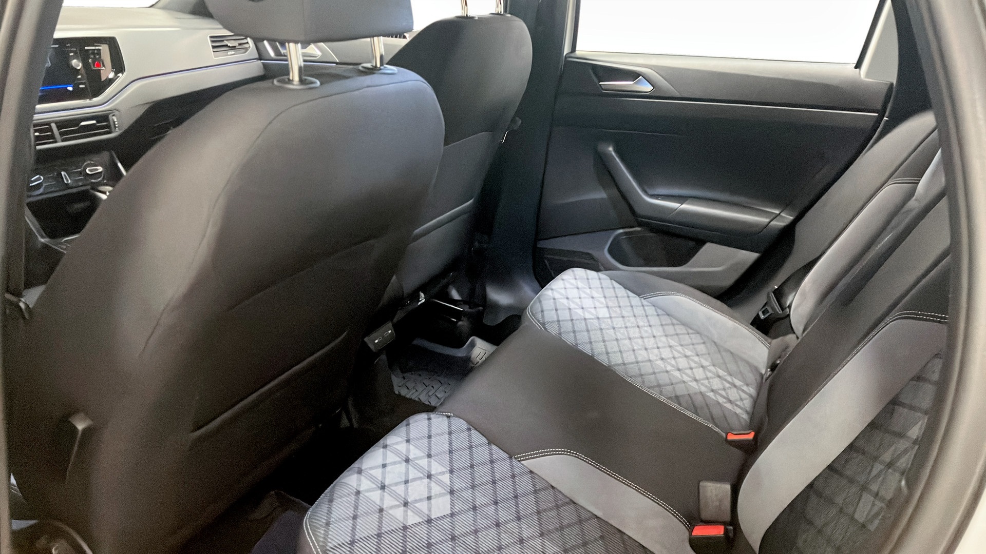 Volkswagen Taigo CKD86T
